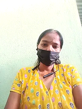 Snapshot of anusiya01 chatting on 02/24/25, 02:08 anusiya01 online show from 02/24/25, 02:08