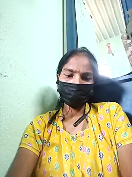 Snapshot of anusiya01 chatting on 02/24/25, 05:33 anusiya01 online show from 02/24/25, 05:33