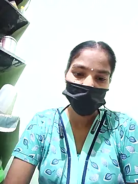 Snapshot of anusiya01 chatting on 03/13/25, 02:55 anusiya01 online show from 03/13/25, 02:55