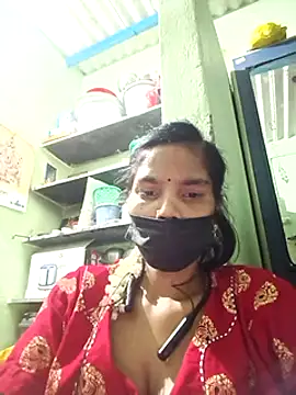 Snapshot of anusiya01 chatting on 03/18/25, 08:48 anusiya01 online show from 03/18/25, 08:48