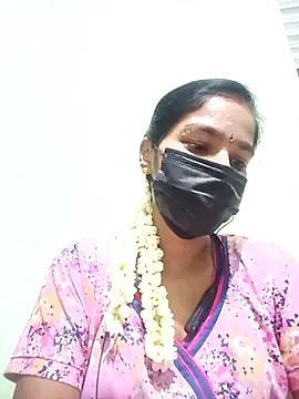 Snapshot of anusiya01 chatting on 03/21/25, 02:07 anusiya01 online show from 03/21/25, 02:07