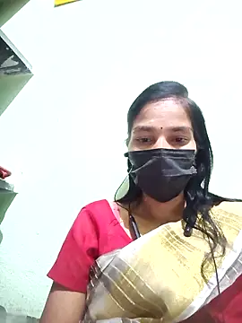 Snapshot of anusiya01 chatting on 09/30/25, 03:28 anusiya01 online show from 09/30/25, 03:28