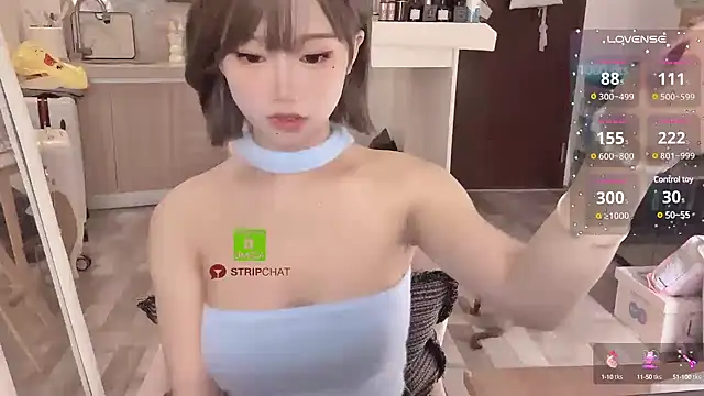 Snapshot of -XunMengLong- chatting on 12/05/24, 07:49 -XunMengLong- online show from 12/05/24, 07:49