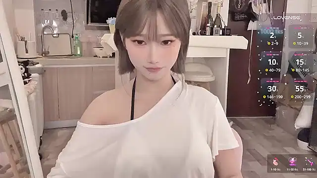 Snapshot of -XunMengLong- chatting on 03/05/25, 05:08 -XunMengLong- online show from 03/05/25, 05:08