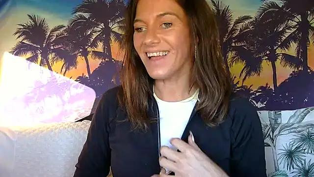 Snapshot of Sexyhottpunani chatting on 10/13/25, 06:19 Sexyhottpunani online show from 10/13/25, 06:19