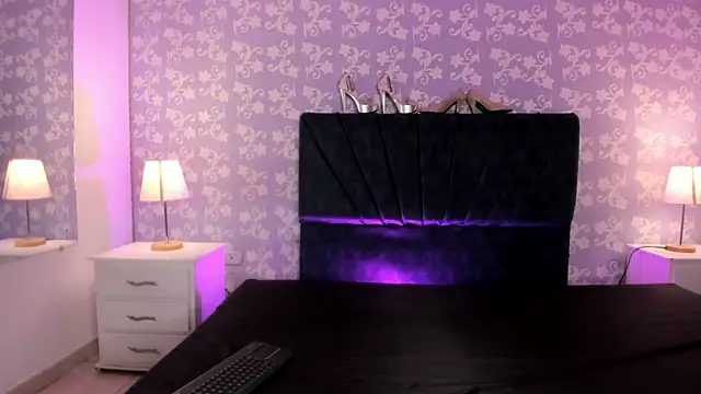 BritneySweet  online show from 04/25/26, 03:31