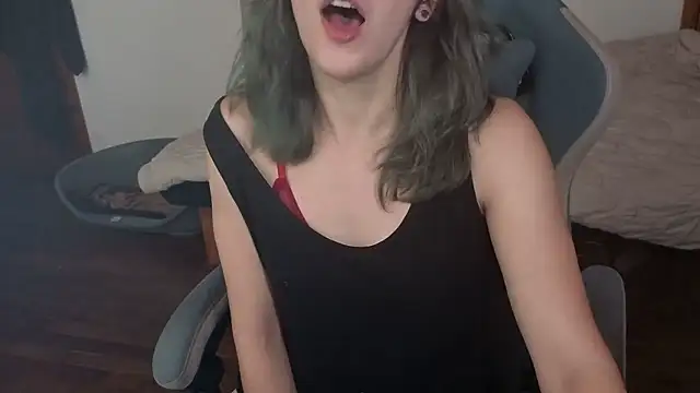 Snapshot of Nixxy_naughty chatting on 01/08/26, 10:45 Nixxy naughty online show from 01/08/26, 10:45