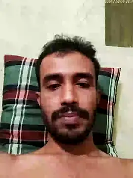 Snapshot of MDROBEL007 chatting on 01/20/25, 05:06 MDROBEL007 online show from 01/20/25, 05:06