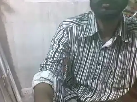 Snapshot of Desi_GfBf chatting on 03/12/25, 03:51 Desi GfBf online show from 03/12/25, 03:51