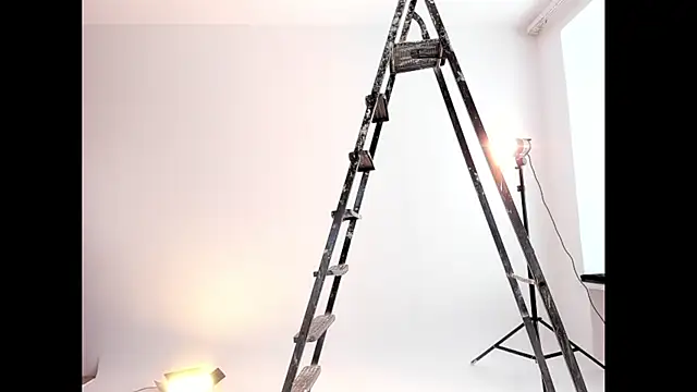 YourSuperModel online show from 05/02/26, 09:03