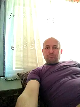 Snapshot of intx800 chatting on 03/09/25, 04:00 intx800 online show from 03/09/25, 04:00