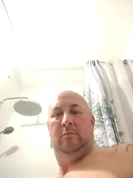Snapshot of intx800 chatting on 04/19/26, 05:45 intx800 online show from 04/19/26, 05:45