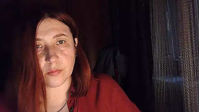 Snapshot of FiireTaliia chatting on 12/17/24, 02:00 FiireTaliia online show from 12/17/24, 02:00