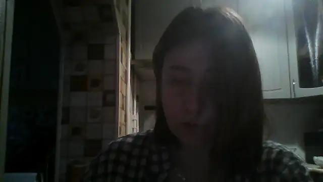 Snapshot of FiireTaliia chatting on 12/23/24, 01:45 FiireTaliia online show from 12/23/24, 01:45