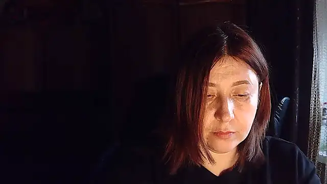 Snapshot of FiireTaliia chatting on 01/14/25, 01:06 FiireTaliia online show from 01/14/25, 01:06