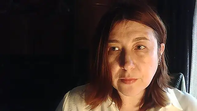 Snapshot of FiireTaliia chatting on 01/24/25, 11:37 FiireTaliia online show from 01/24/25, 11:37