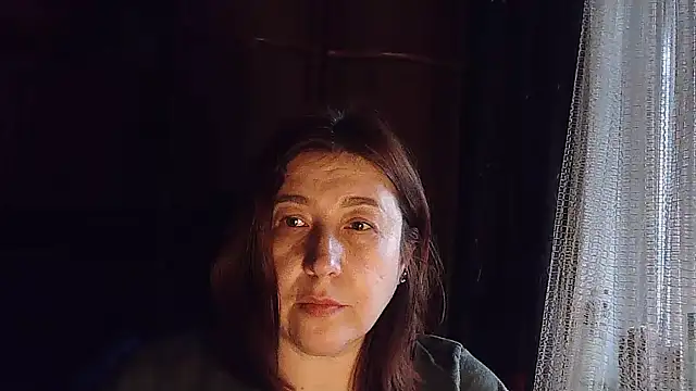 Snapshot of FiireTaliia chatting on 01/28/25, 01:27 FiireTaliia online show from 01/28/25, 01:27