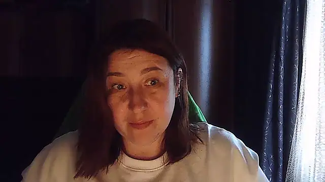 Snapshot of FiireTaliia chatting on 03/14/25, 01:57 FiireTaliia online show from 03/14/25, 01:57