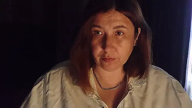 Snapshot of FiireTaliia chatting on 09/26/25, 11:14 FiireTaliia online show from 09/26/25, 11:14