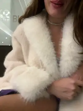 Snapshot of Angelwithsex chatting on 12/25/24, 12:59 Angelwithsex online show from 12/25/24, 12:59