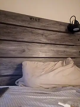 Snapshot of Mcoleman4642 chatting on 09/12/25, 02:28 Mcoleman4642 online show from 09/12/25, 02:28