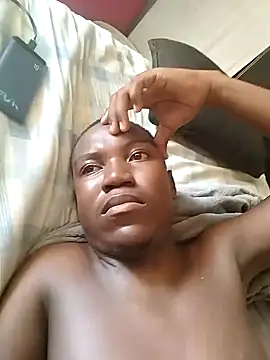Snapshot of king_shrek chatting on 02/04/25, 09:28 king shrek online show from 02/04/25, 09:28