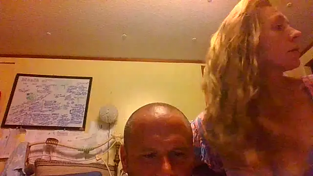 Snapshot of raybo715 chatting on 05/31/26, 04:31 raybo715 online show from 05/31/26, 04:31