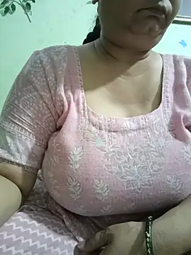 Kavya kapoor online show from 06/25/26, 07:35