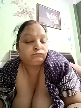 Kavya kapoor online show from 07/24/26, 07:23