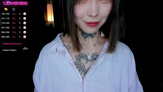 Dark Ester online show from 12/22/24, 02:38