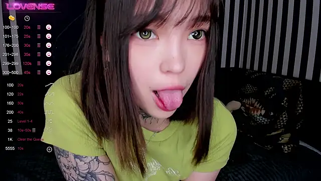 Dark Ester online show from 03/02/25, 12:01