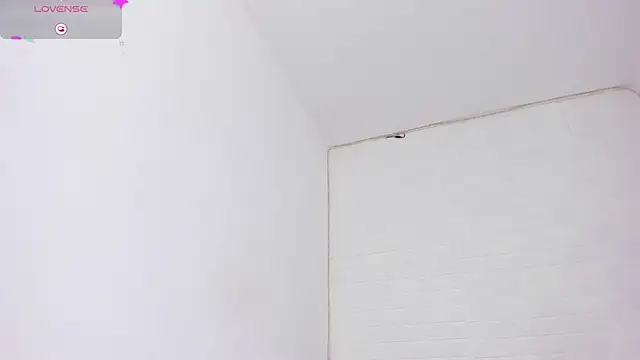 nathally roses online show from 02/16/25, 05:15