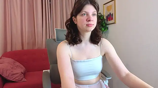 Snapshot of Baby_Evalena chatting on 06/21/26, 03:09 Baby Evalena online show from 06/21/26, 03:09