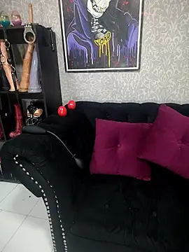 Snapshot of CamiilaMarti chatting on 06/11/26, 10:30 CamiilaMarti online show from 06/11/26, 10:30