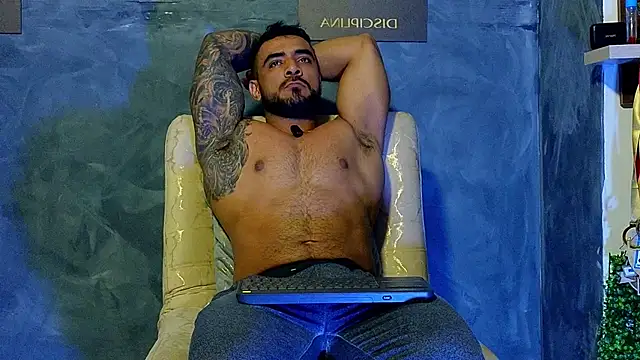 ERIC HARRISON online show from 09/18/25, 01:18