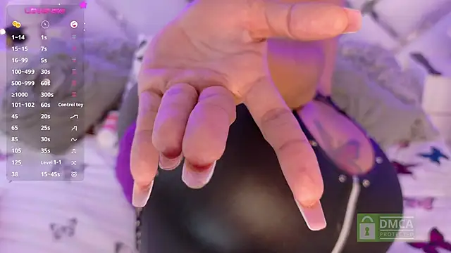 Snapshot of EmilyLeah_ chatting on 01/10/25, 08:15 EmilyLeah online show from 01/10/25, 08:15