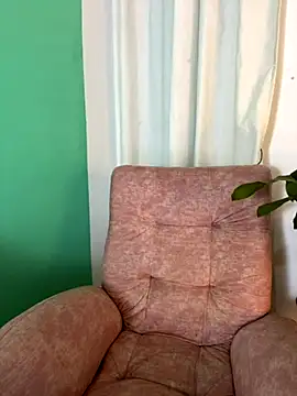 littlemelodi18 online show from 11/03/25, 01:19