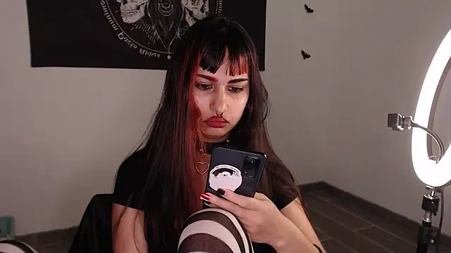 Little-Lucifer online show from 02/08/25, 02:47