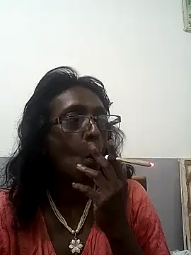 Snapshot of mamakarma1403 chatting on 02/27/25, 11:20 mamakarma1403 online show from 02/27/25, 11:20