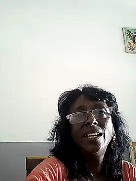 Snapshot of mamakarma1403 chatting on 03/01/25, 01:53 mamakarma1403 online show from 03/01/25, 01:53