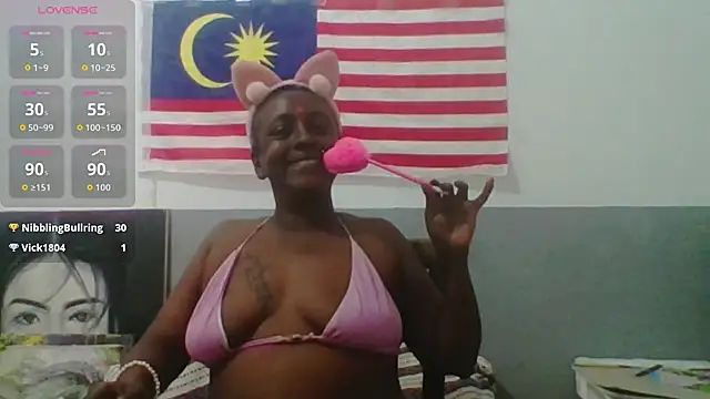 Snapshot of mamakarma1403 chatting on 07/04/26, 03:02 mamakarma1403 online show from 07/04/26, 03:02