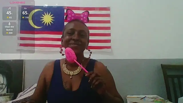 Snapshot of mamakarma1403 chatting on 07/05/26, 03:13 mamakarma1403 online show from 07/05/26, 03:13
