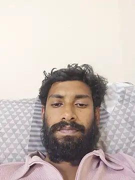 tamilbull07 online show from 05/19/26, 05:41