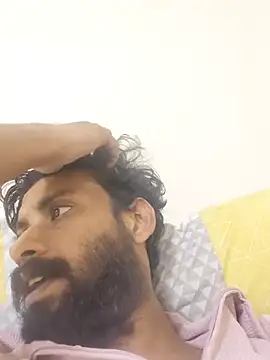 tamilbull07 online show from 06/13/26, 05:44