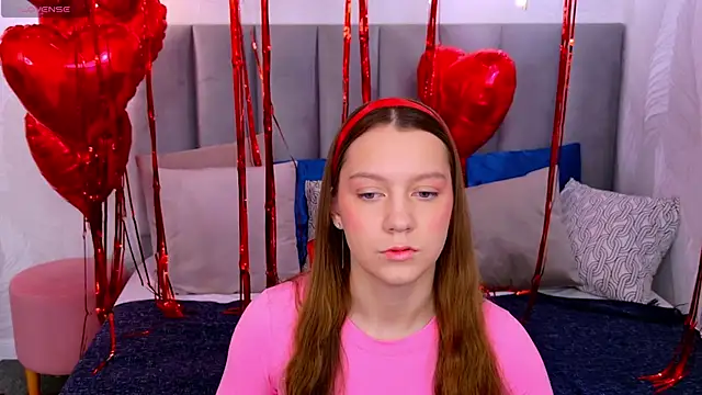 AliceBrayan online show from 02/13/25, 06:09