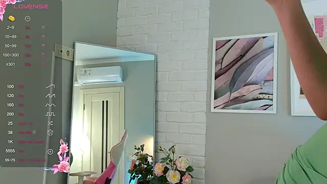 AliceBrayan online show from 03/08/25, 05:17