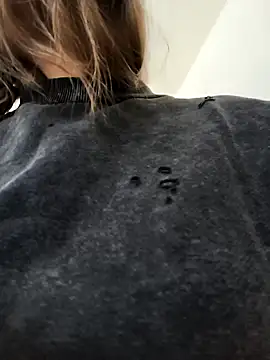 AliceBrayan online show from 09/15/25, 05:07