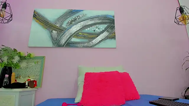 Snapshot of ebony_beckyy chatting on 02/21/25, 03:21 ebony beckyy online show from 02/21/25, 03:21
