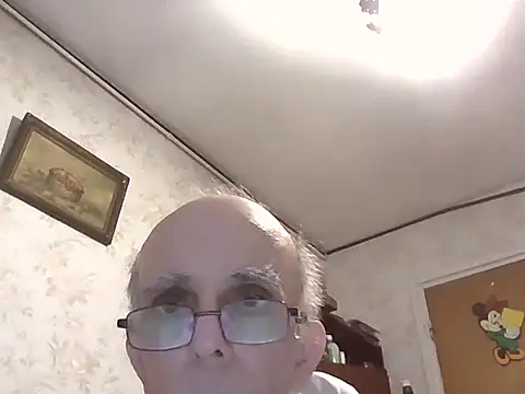 mariusica1xh online show from 11/04/25, 05:17