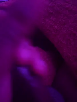 Snapshot of Rastamanzigy22 chatting on 11/09/25, 03:16 Rastamanzigy22 online show from 11/09/25, 03:16